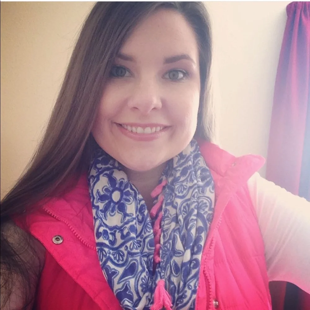 Lilly Pulitzer Riley Infinity Loop Scarf with Pink Tassels - Picture 2 of 5